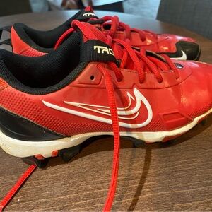 Nike Kids Red Baseball Cleats
